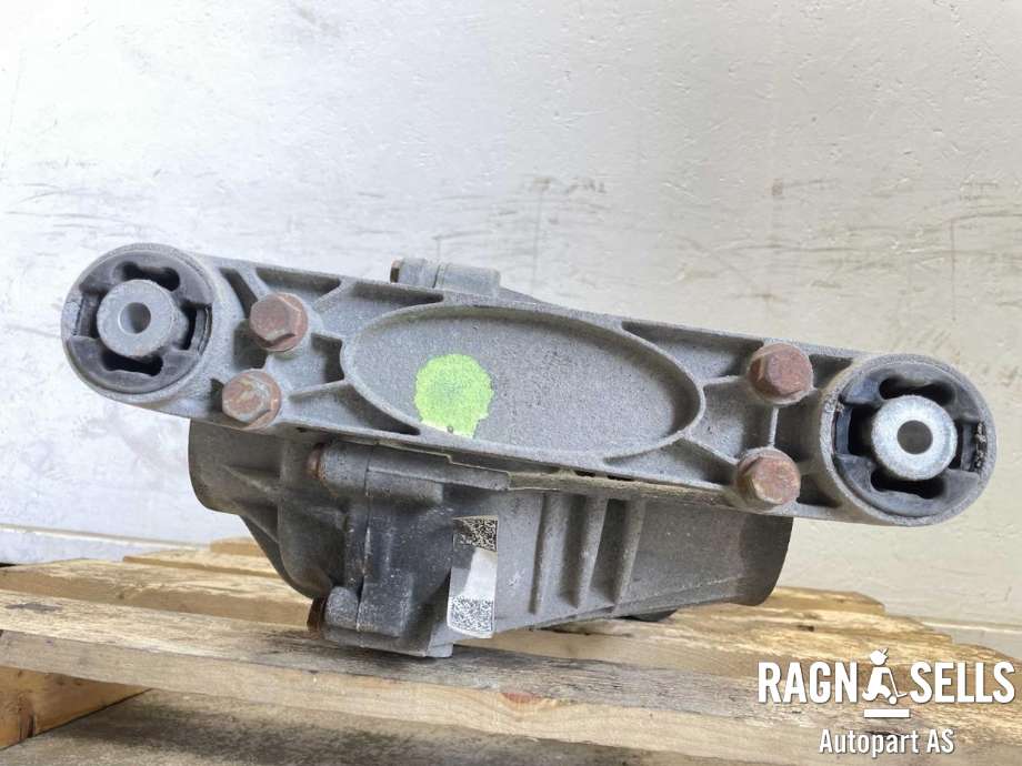 Kardang klokke bak til BMW 5-Serie 2010-2017 (F10/F11) (F10/F11) (33 10 7 584 451|)