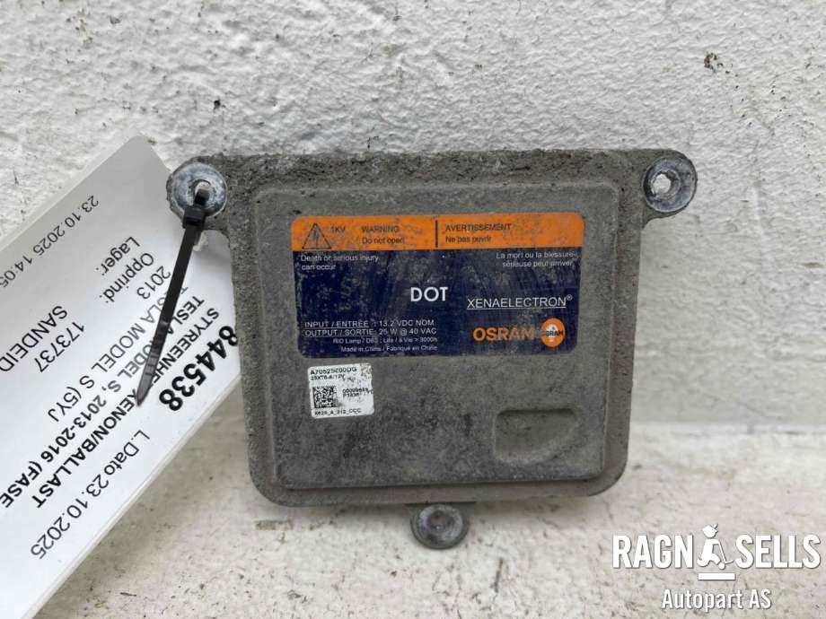 Styreenhet xenon/ballast til Tesla Model S 2013-2016 (Fase 1)  (1029171-00-A||A70525700DG)
