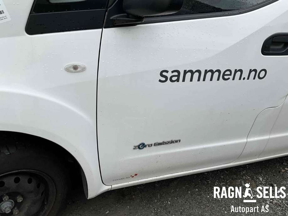 Dør venstre foran til Nissan E-NV200 2014-->>  (H01014FAME|)