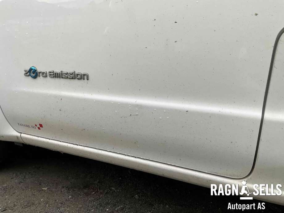 Dør venstre foran til Nissan E-NV200 2014-->>  (H01014FAME|)