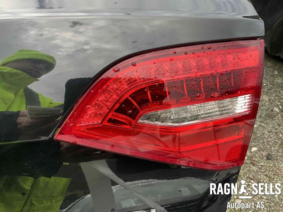 Baklykt høyre indre til Audi A4 2007-2014 (Type IV) (B8) (B8) (8K9 945 094 E|)