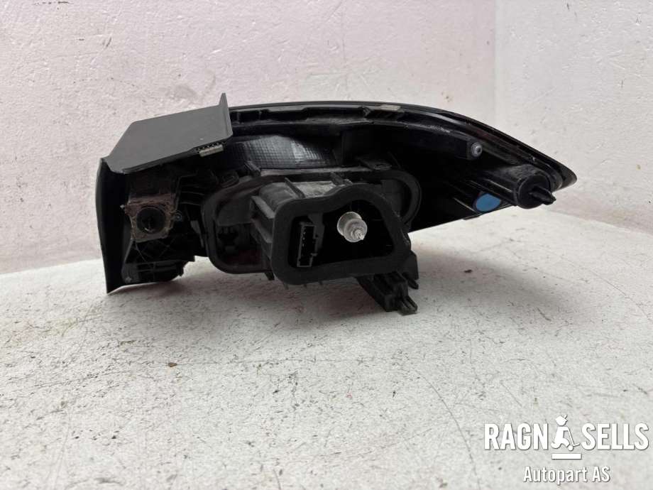 Baklykt venstre ytre til Opel Corsa-e 2019-->>  (98 293 173 80|)
