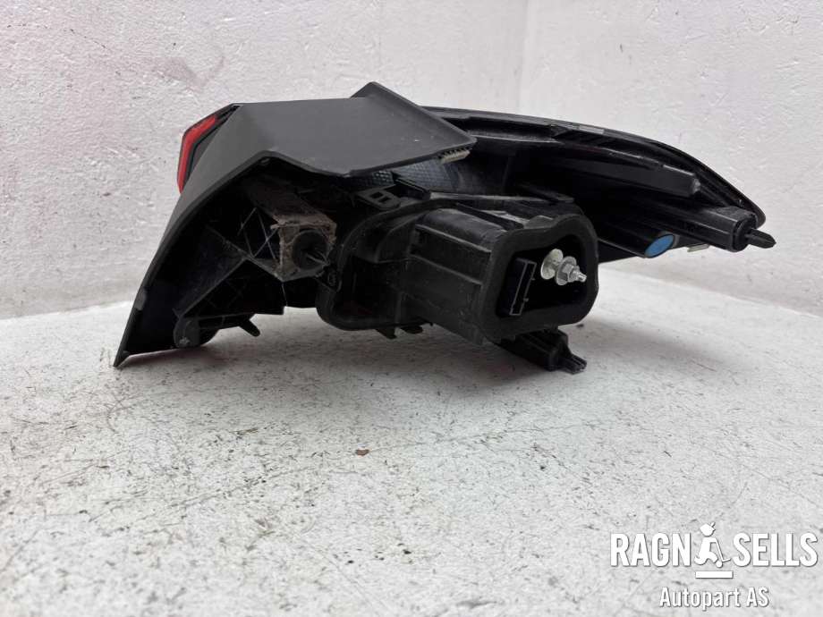 Baklykt venstre ytre til Opel Corsa-e 2019-->>  (98 293 173 80|)
