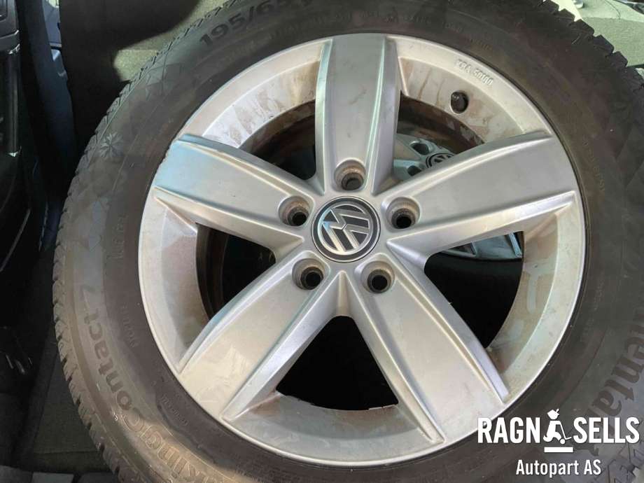 Hjulsett aluminium vinter til VW e-Golf 2017-2020 (Fase 2)  (5X112/ET48/57.1|195/65R15|)