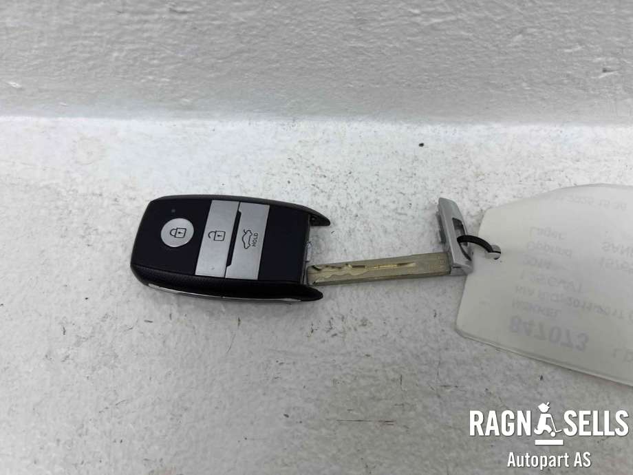 Nøkkel til Kia Rio 2011-2017 Type III (954401W201|)
