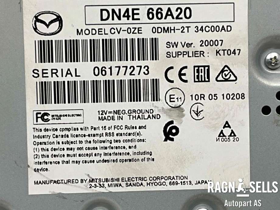 Bilstereo forsterker til Mazda MX-30 2020-->>  (DN4E66A20|0DMH-2T3400AD|)