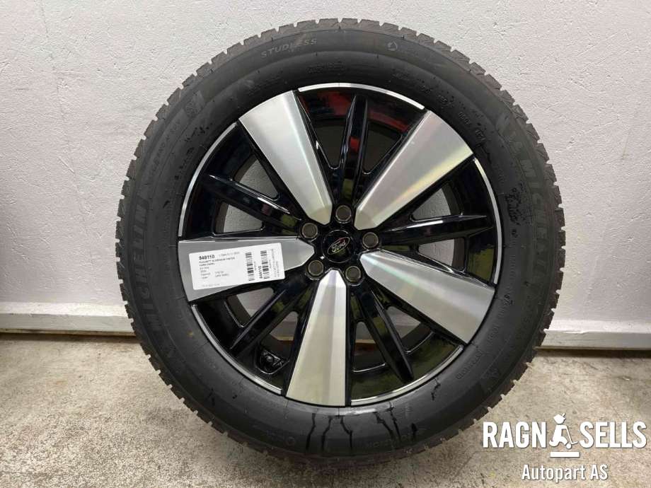 Hjulsett aluminium vinter til Ford Capri 2024-->> (MICHELIN|5X112/ET45/57.1|235/55R19 FORAN|255/55R19 BAK|)