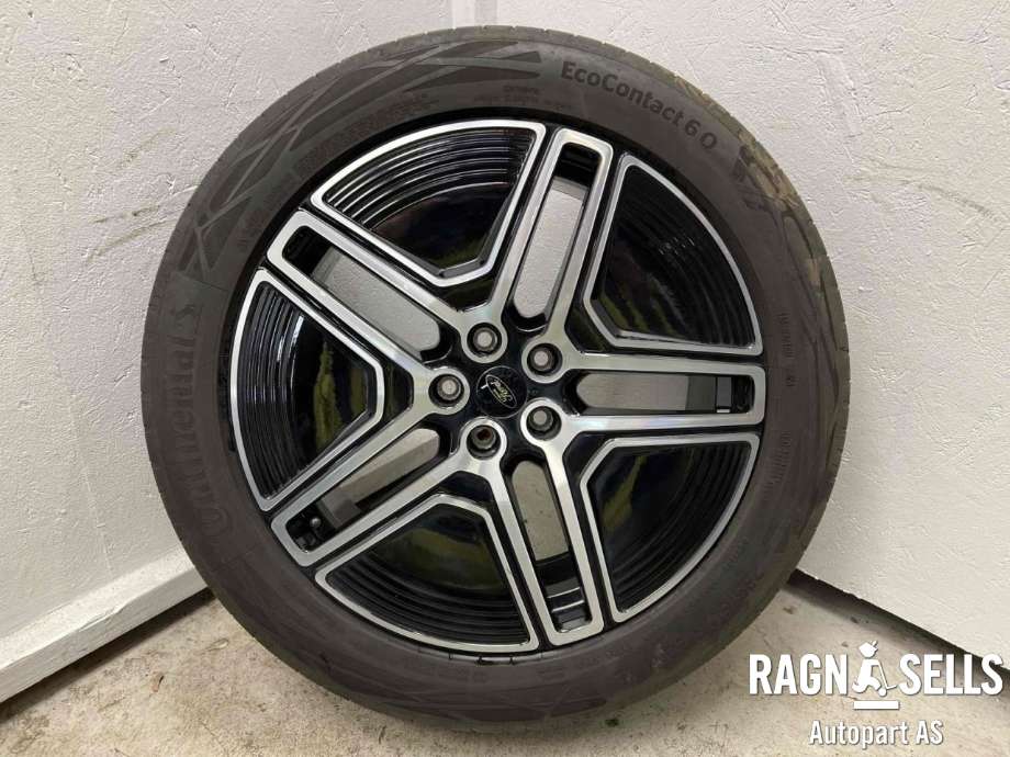 Hjulsett aluminium sommer til Ford Capri 2024-->>  (CONTINENTAL|5X112/ET45/57.1|235/50R20|)