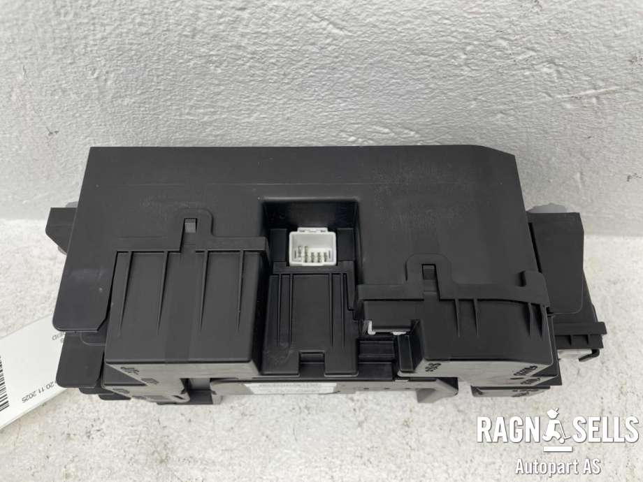 Rele diverse til Kia EV6 2021-->> (37514-CU000|)