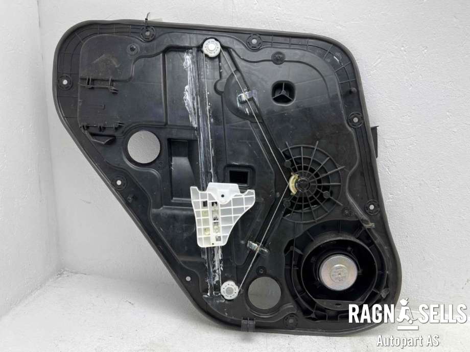 Ruteheis høyre bak til Kia Soul 2014-2019 (Type II)  (83481B2000|83460B2001|)
