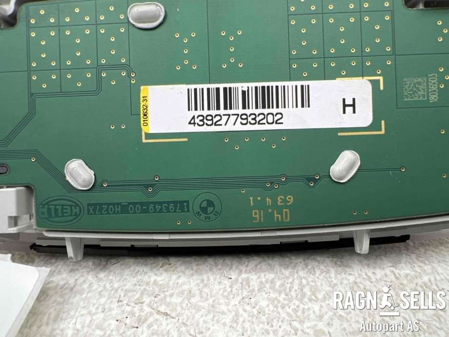 Taklyspanel til BMW M2 2015-2021 (F87) (F87) (61 31 7 945 953|)