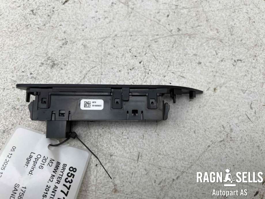 Bryter Antispinn til BMW M2 2015-2021 (F87) (F87) (61 31 9 391 702|)