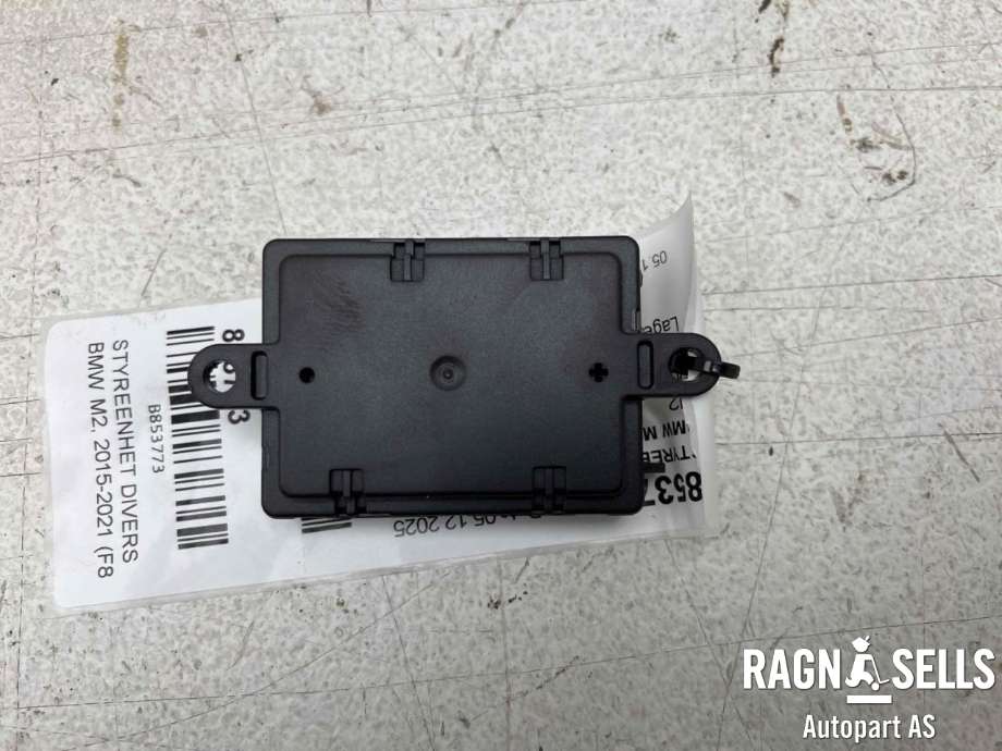 Styreenhet diverse til BMW M2 2015-2021 (F87) (F87) (65 82 9 371 374|)