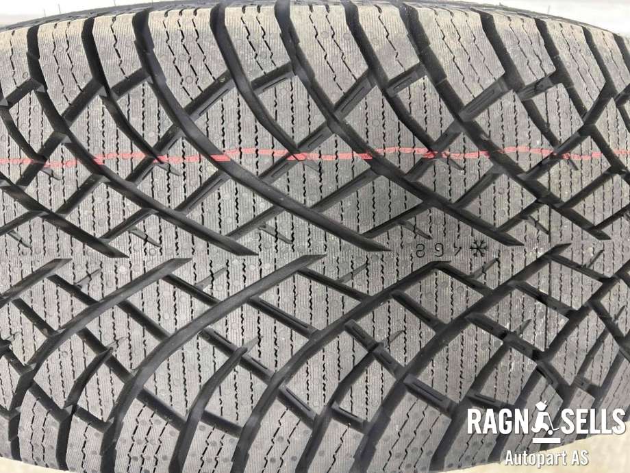 Hjulsett aluminium vinter til Peugeot e-2008 2019-->>  (NOKIAN|4X108/ET32/65.1|215/65R16|9851282980)