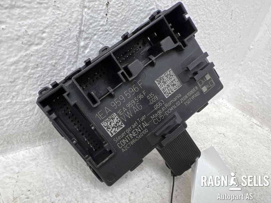 Styreenhet dør høyre bak til VW ID.7 2023-->>  (CONTINENTAL|1EA 959 596 F|A2C7884560100|)