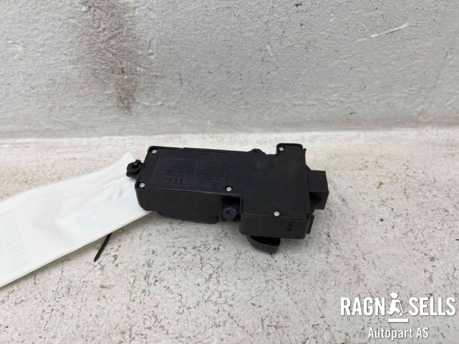 Bryterpanel førersete til VW ID.7 2023-->>  (8W0 959 747 A|)