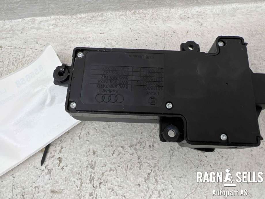 Bryterpanel førersete til VW ID.7 2023-->>  (8W0 959 747 A|)