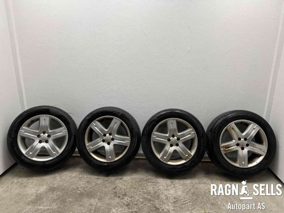 Hjulsett aluminium sommer til Subaru Forester 2008-2013 (Type III) (GOODRIDE|5X100/ET48/56.1|225/55R17|)