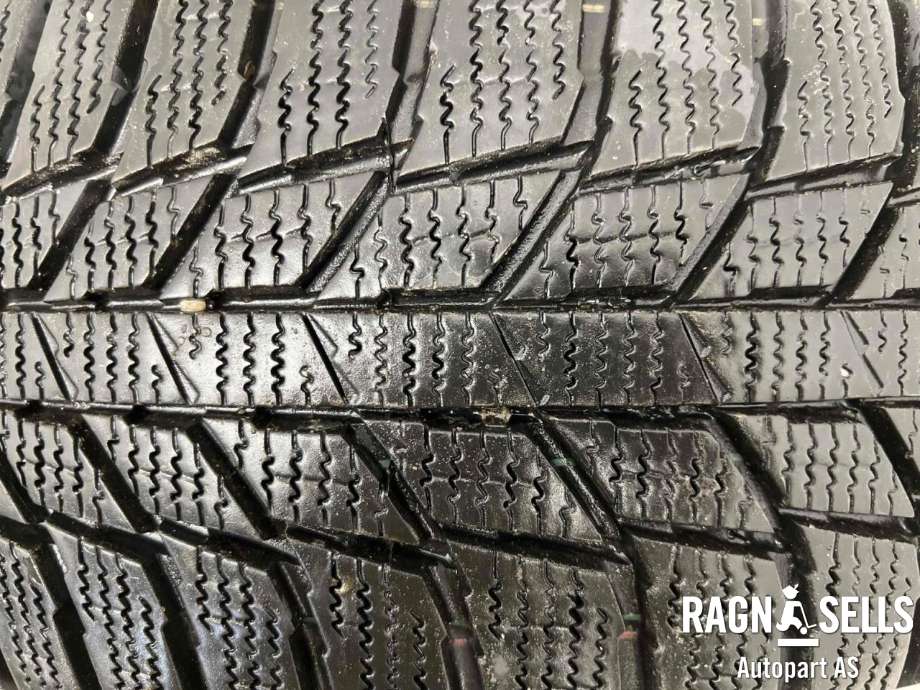 Dekk til Toyota Yaris 2006-2009 (Type II, Fase 1) (TRANGLE|185/60R15|)