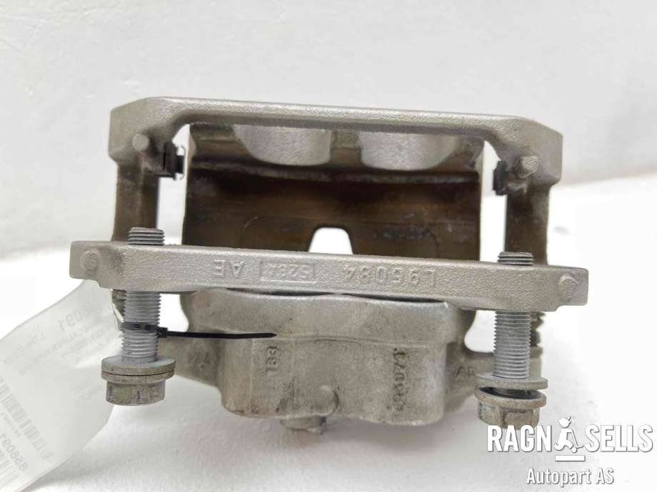Bremsecaliper høyre foran til VW ID.7 2023-->>  (1EA 615 124 B|)