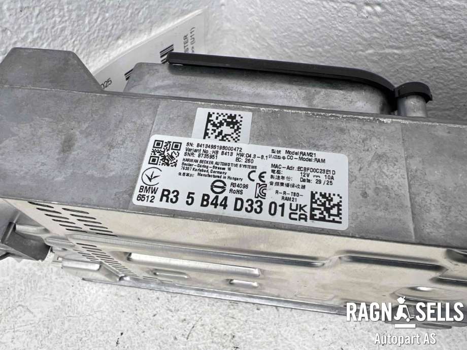 Bilstereo forsterker til BMW iX1 2023-->> (U11) (U11) (65 12 5 B44 D33|)