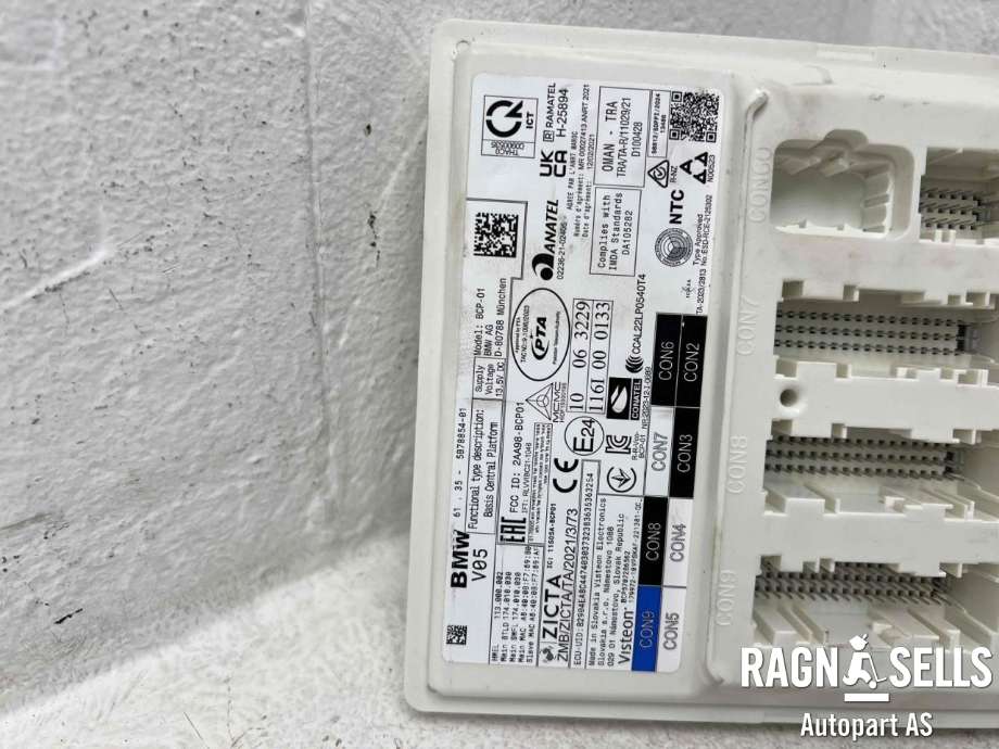 Styreenhet comfort (BCM) til BMW iX1 2023-->> (U11) (U11) (61 35 5 B3C 127|61 35 5 B3C FC0|61 35 5 B5C D13|61 35 5 B65 014|61 35 5 B68 203|61 35 5 B6C 432|61 35 5 B72 850|61 35 5 B78 857|61355B7885401)
