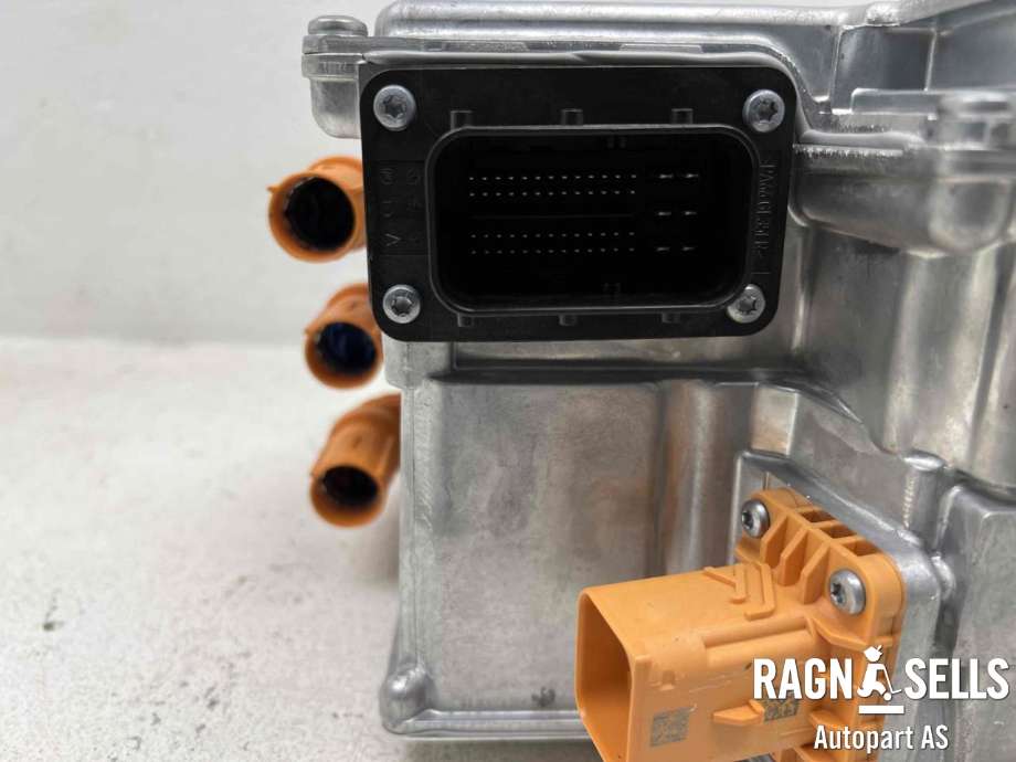 Batterilader (OBC - On Board Charger) til BMW iX1 2023-->> (U11) (U11) (61 44 5 B68 411|61445B68411|)