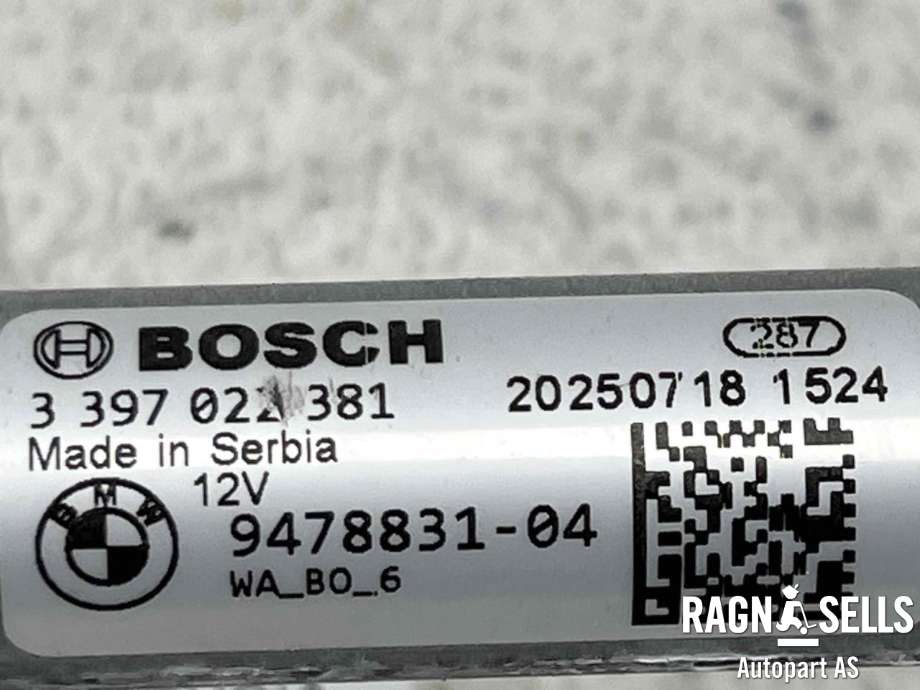 Viskermotor frontrute komplett m/overføring til BMW iX1 2023-->> (U11) (U11) (BOSCH|61 61 9 478 831|0390243671|)