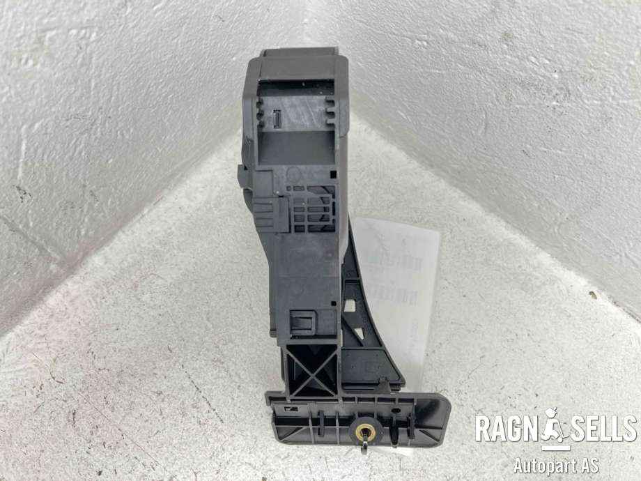 Pedal gass til BMW iX1 2023-->> (U11) (U11) (35 40 5 A47 459|35406889825|)