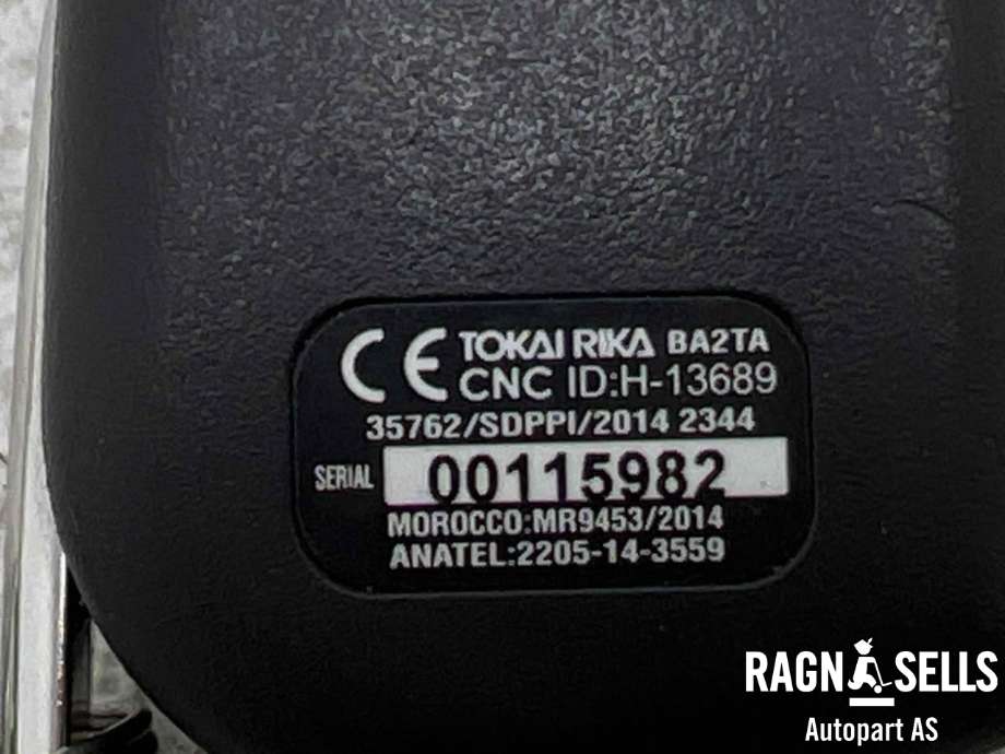 Nøkkel til Toyota Hilux 2016-2020  (890700KB11|)