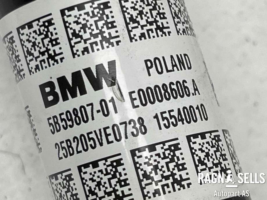 Drivaksel venstre bak, elbil til BMW iX1 2023-->> (U11) (U11) (33 20 5 B59 807|)