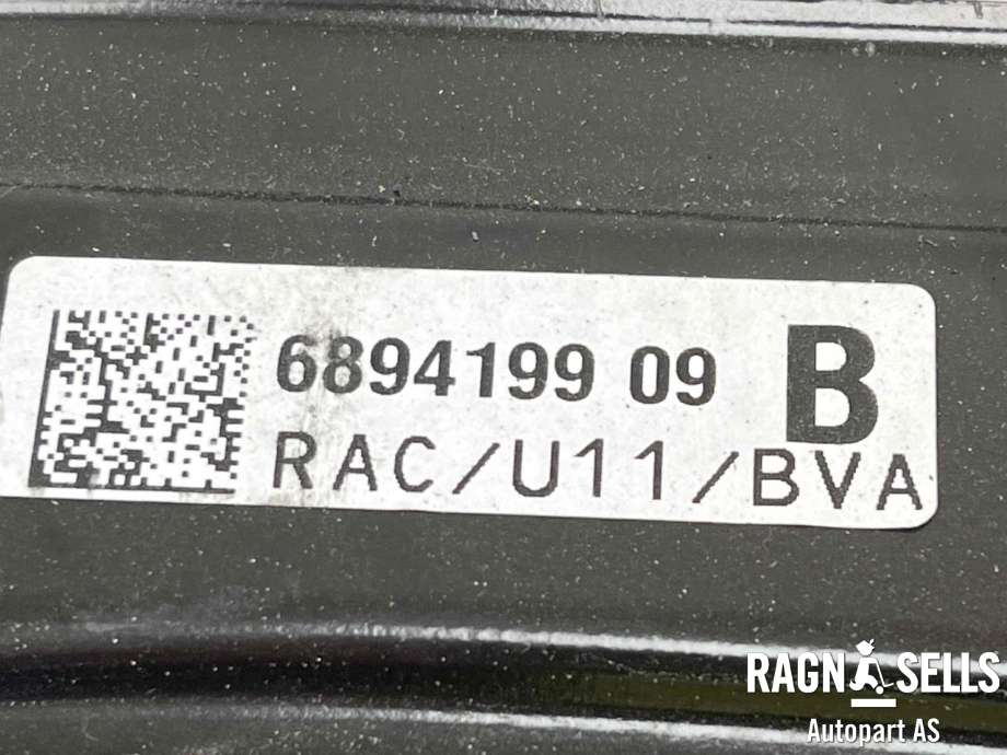 Travers bak til BMW iX1 2023-->> (U11) (U11) (33 30 6 894 199|)