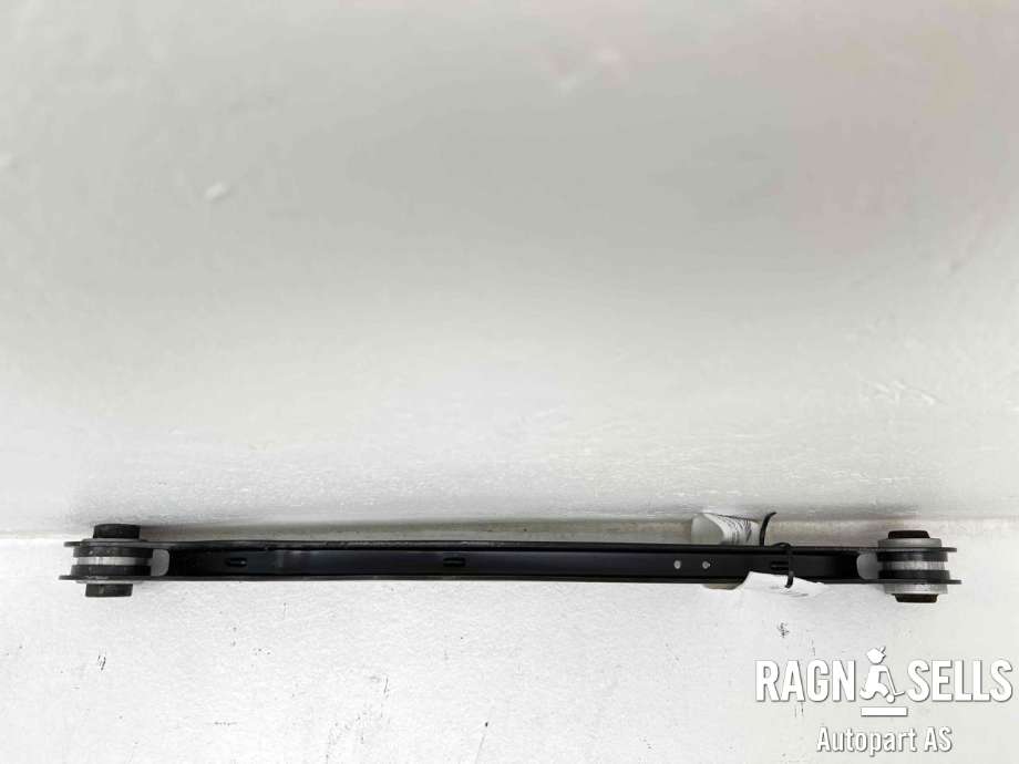 Bærebru høyre bak til BMW iX1 2023-->> (U11) (U11) (33 30 6 895 885|7915358-01|)