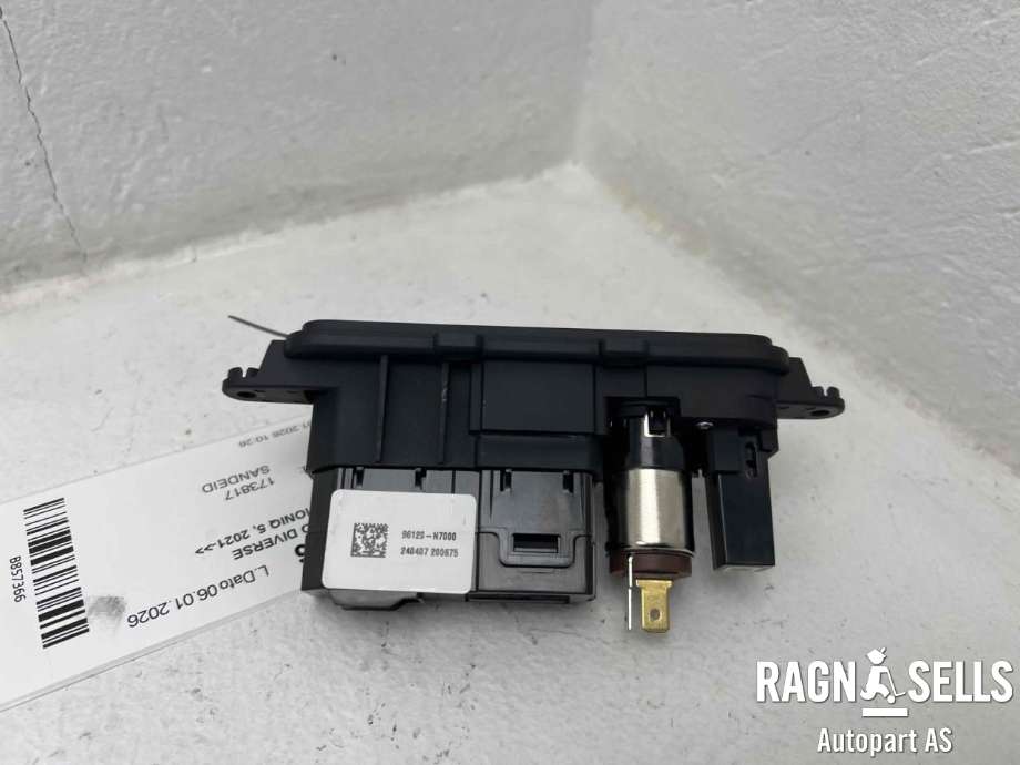 Bilstereo diverse til Hyundai Ioniq 5 2021-->>  (N/A|961A0GI000|96120-N7000)