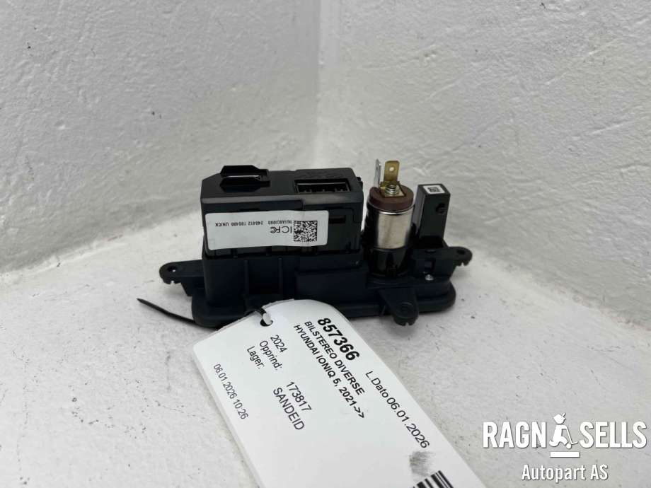 Bilstereo diverse til Hyundai Ioniq 5 2021-->>  (N/A|961A0GI000|96120-N7000)