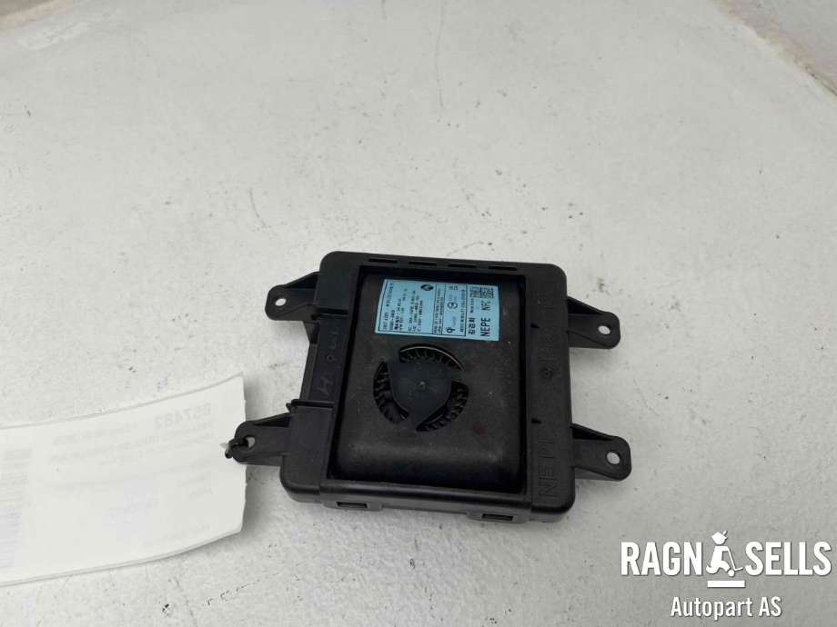 Dashbord trådløs mobillader til Hyundai Ioniq 5 2021-->> (N/A|95560-GI600|)