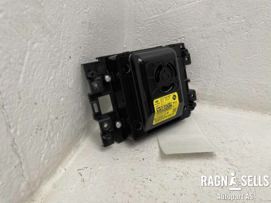 Dashbord trådløs mobillader til Kia EV6 2021-->> (N/A|95560-CV600|4V4B31-1000)