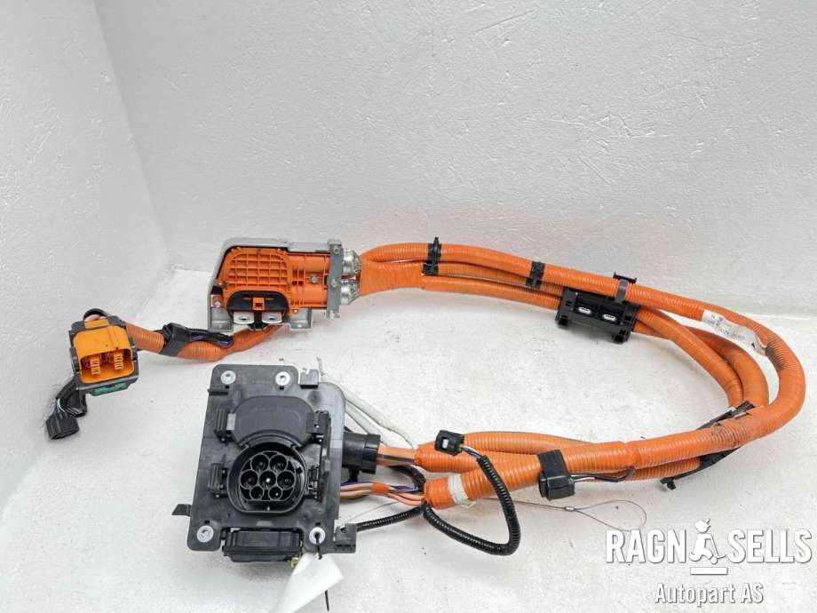 Batterilader inntak/luke til Toyota bZ4X 2022-->> (G908242060|)