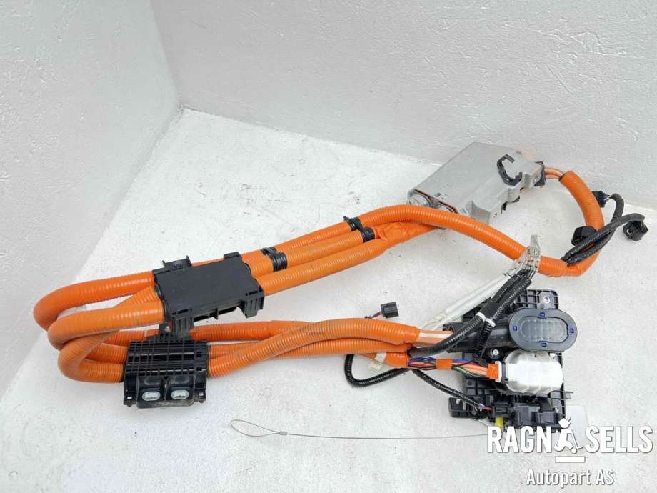 Batterilader inntak/luke til Toyota bZ4X 2022-->> (G908242060|)