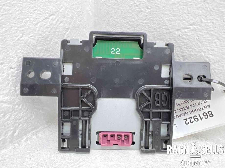 Antenne navigasjon til Toyota bZ4X 2022-->> (8688042030|)