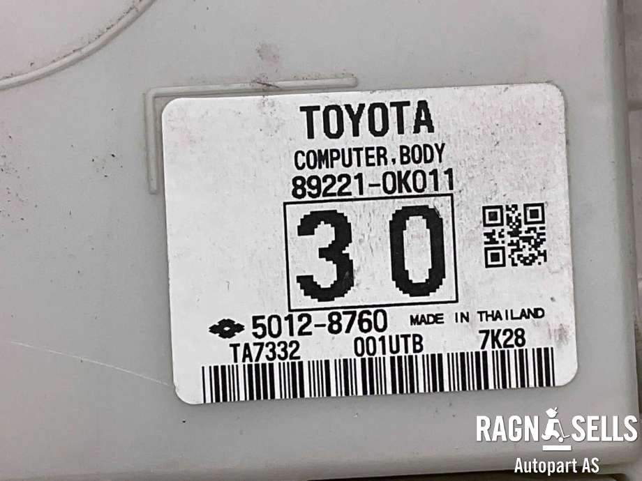 Styreenhet comfort (BCM) til Toyota Hilux 2016-2020  (892210K011|827300K530|)