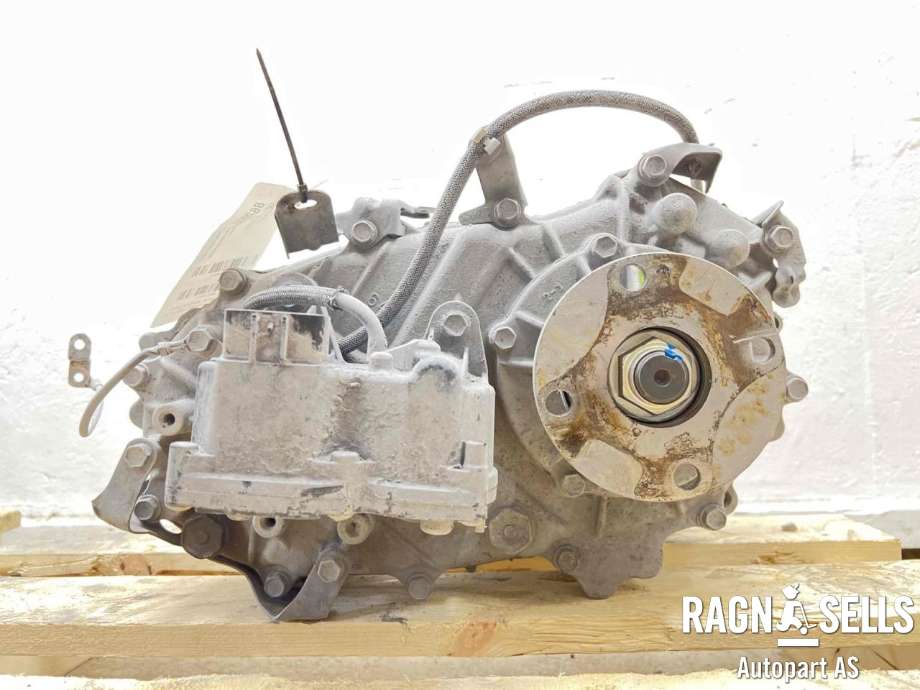 Girkasse 4WD fordelingskasse til Toyota Hilux 2016-2020  (361000K460|)