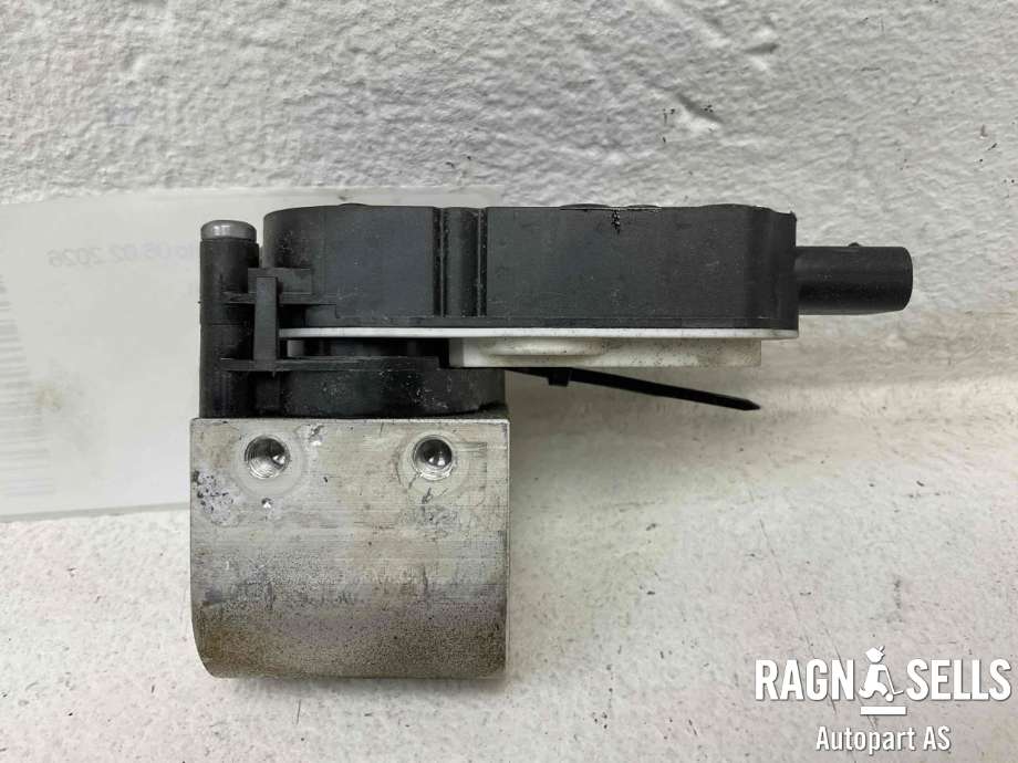 Varmeapparat ventil til Kia EV9 2023-->>  (|976R2KL500)