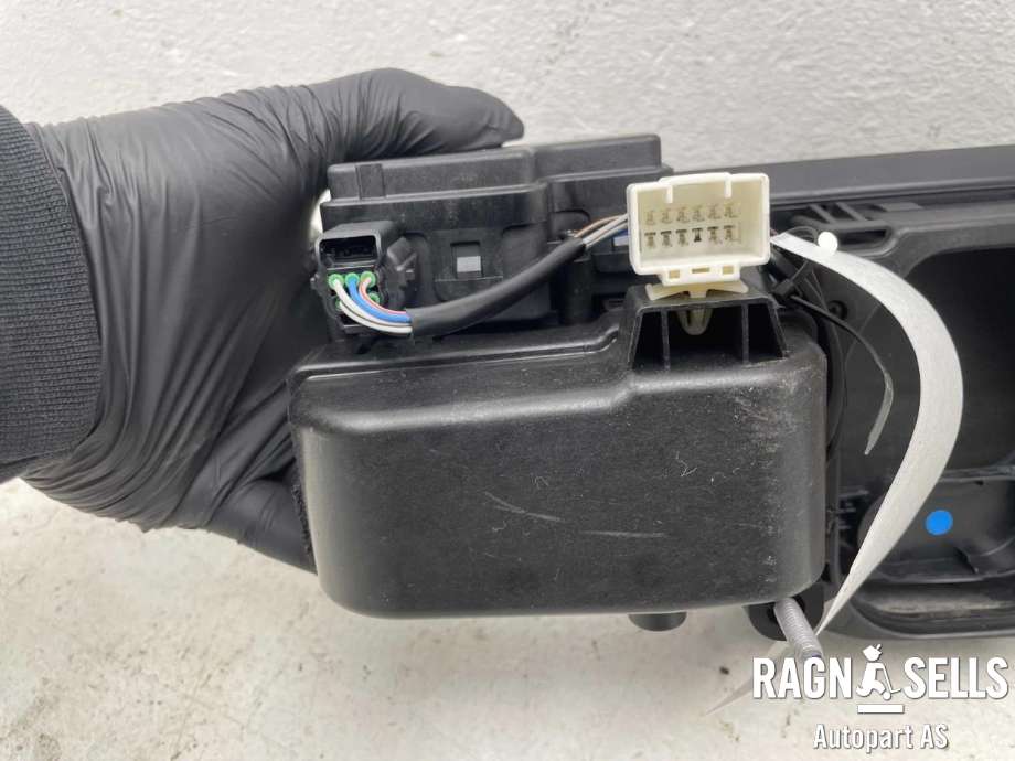 Ladeluke karosseri elbil til Kia EV9 2023-->>  (|2404290022)