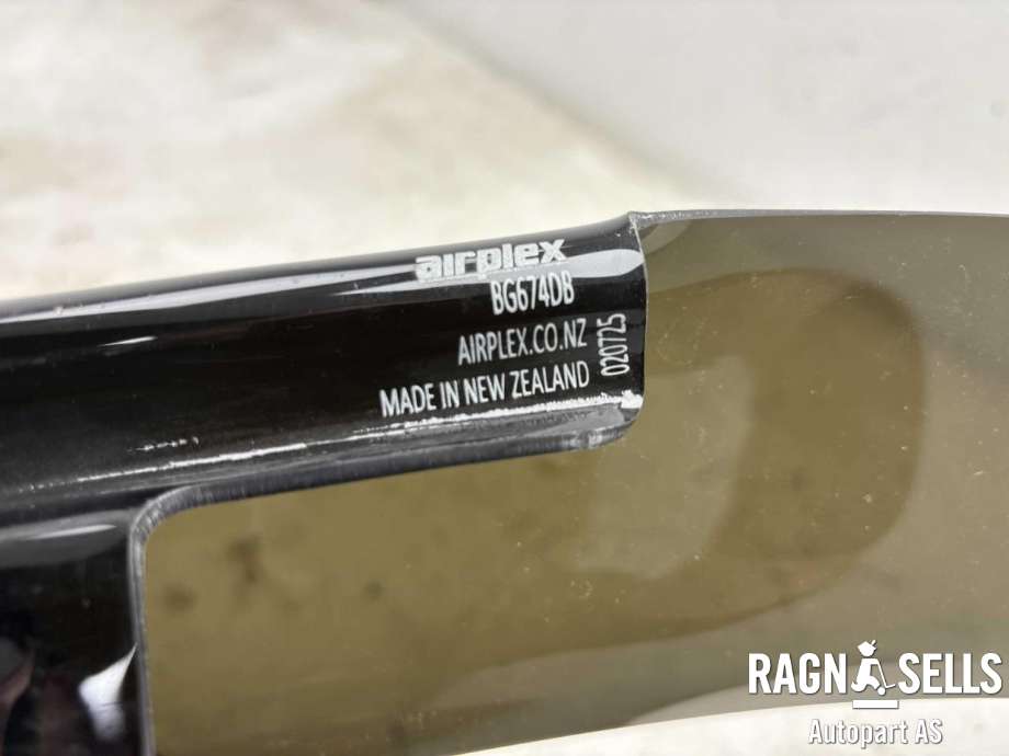 Spoiler foran til VW Transporter / Caravelle 2019-->> (T6.1) (T6.1) (AIRPLEX||BG674DB)