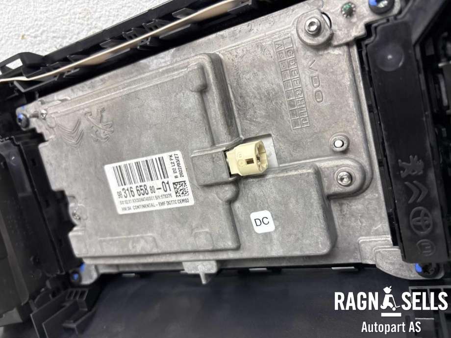 Bilstereo navigasjon skjerm til Toyota Proace 2016-->> (Type II) (SU001A8110|9831665880|)
