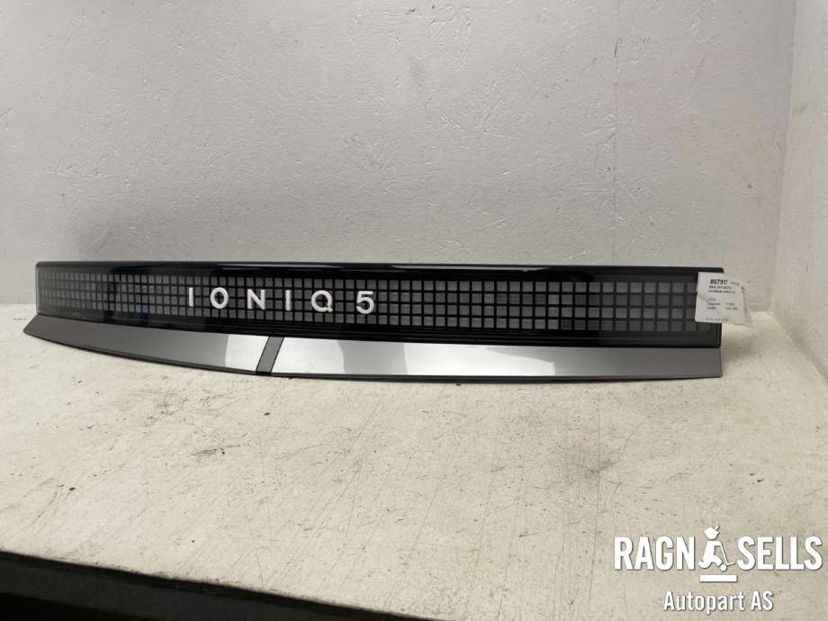 Baklykt midtre til Hyundai Ioniq 5 2021-->>  (N/A|)