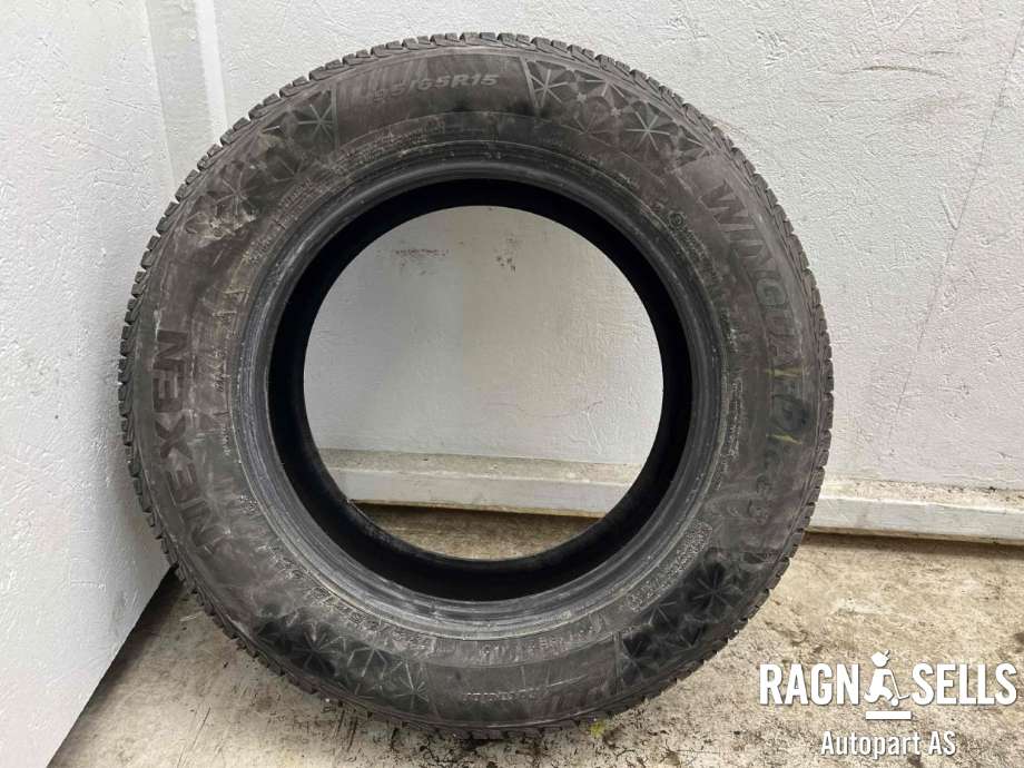 Dekk vinter piggfri til Peugeot 307 2005-2008 (Fase 2) (NEXEN|195/65R15|)