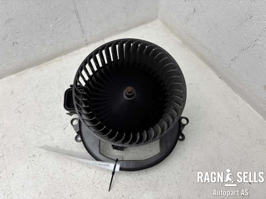 Varmeapparat motor til BMW 1-Serie 2011-2015 (Fase 1) (F20/F21) (F20/F21) (64 11 9 350 395||64119237557)