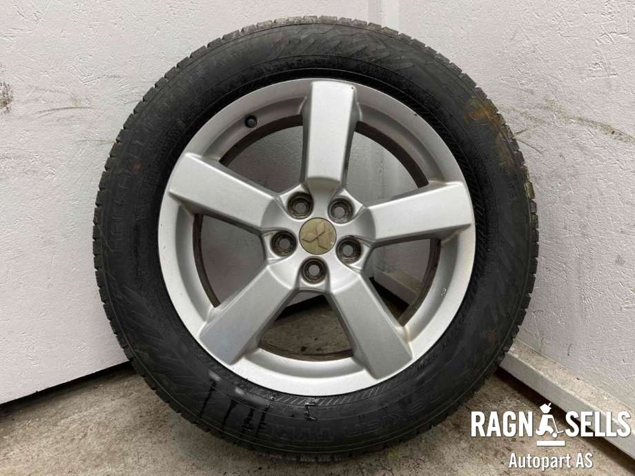 Hjulsett aluminium vinter til Mitsubishi Outlander 2007-2010 (Type II, Fase 1) (NOKIAN|5X114.3/ET38/67.1|225/60R18|)